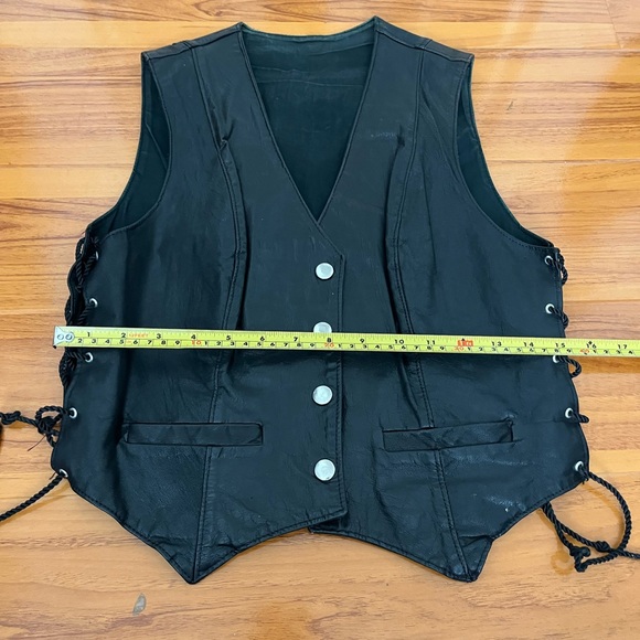 Unique Vintage Black Leather Vest - Picture 9 of 9